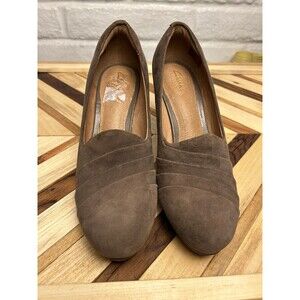 Clarks Artesian Delsie Joy Brown Taupe Suede Heels Size 6